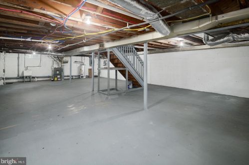 505 Strawbridge Ave, Camden NJ  08108-1814 exterior