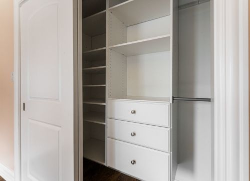 1502 Frank Ave, Bannockburn IL  60015-3523 exterior