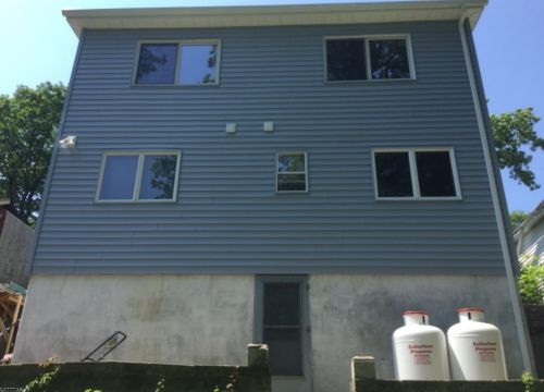 35 Roosevelt Trl, Hopatcong, NJ 07843-1531
