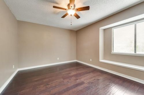 822 Clover Hl Ln, Cedar Hill TX 75104-7920 exterior