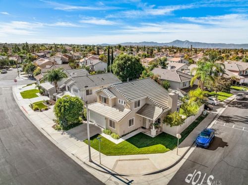 7631 Canberra Way, Riverside CA  92508-6067 exterior