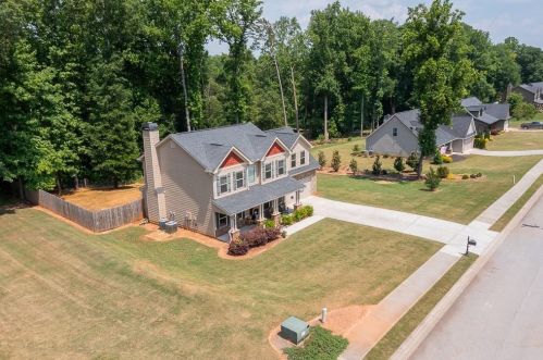 717 Lake Vista Dr, Jefferson GA  30549-4608 exterior