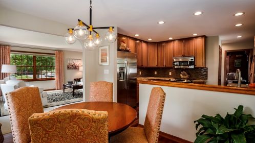 211 Turner Pl, Sycamore IL  60178-2563 exterior