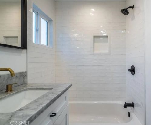 3047 Prospect Ave, Glendale CA  91214-3425 exterior