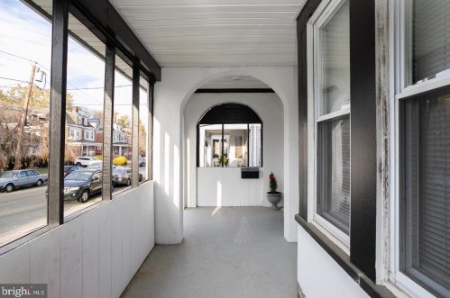 306 Beechwood Ave, Trenton NJ  08618-2522 exterior