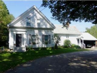139 Michigan St, Winchester, NH 03470-2469