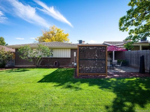 4625 Akron St, Englewood CO 80111-1237 exterior