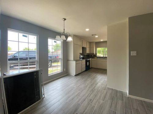 5317 Weddington Ct, Fort Worth TX  76133-5909 exterior