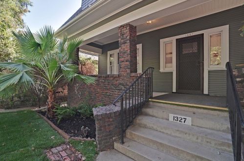 1327 Van Buren St, Stockton, CA 95203-1841