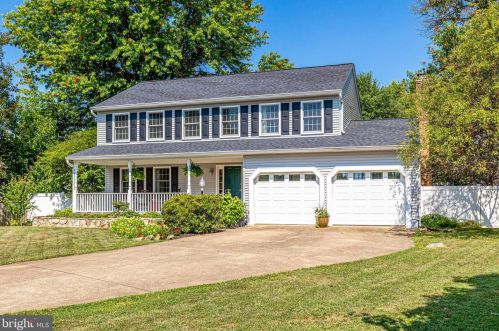 2602 New Concorde Ct, Herndon, VA 20171-2668