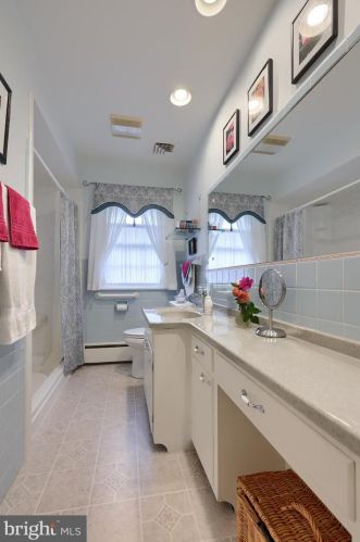 1926 Drexel Ave, Lancaster PA  17602-3302 exterior