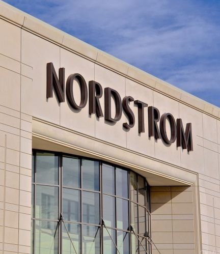 17482 Luther Ave, Irvine CA  92614-6643 exterior