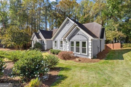 4191 Parish Dr, Marietta, GA 30066-2377