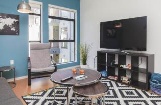 6240 Hollywood Blvd, Los Angeles CA  90028-5306 exterior