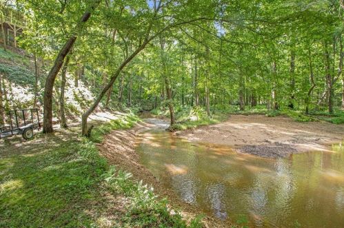 755 Willie West Rd, Holly Springs, GA 30114-7116