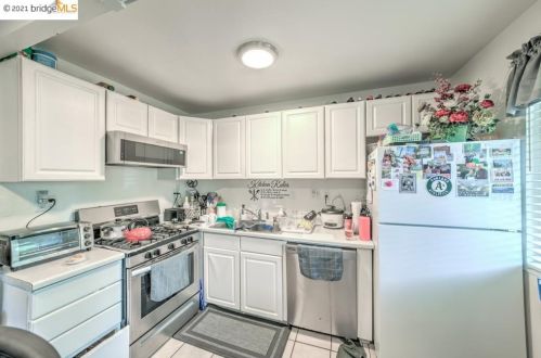 4462 Clayton Rd, Concord, CA 94521-2837