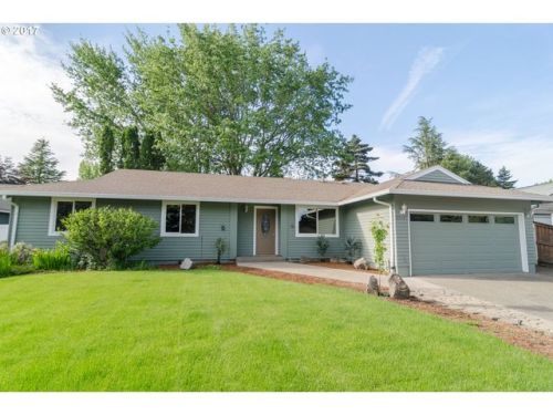 2745 Amity Ln, Portland, OR 97229-3424