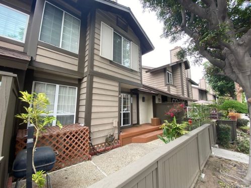 2321 Mira Ct, Anaheim, CA 92802-5524