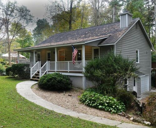 821 Wyntuck Dr, Kennesaw, GA 30152-4056