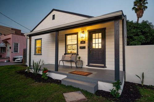1120 Boynton St, Glendale CA  91205-2828 exterior