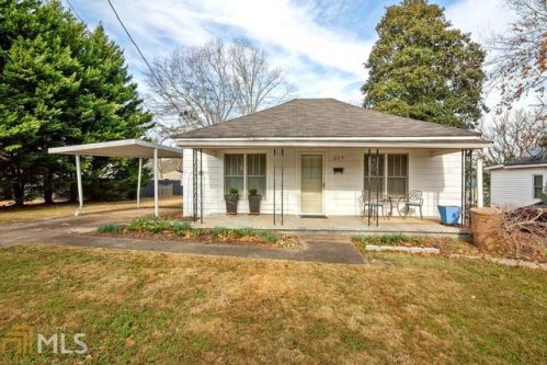 425 Garner St, Buford, GA 30518-2709