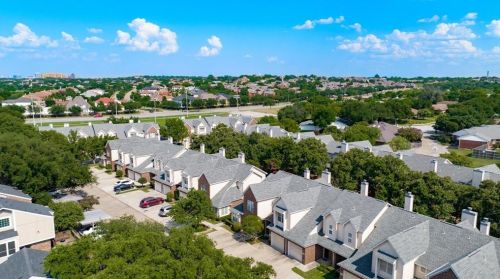 2402 Southlake Ct, Irving TX 75038-5654 exterior