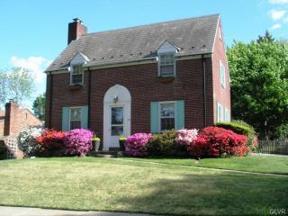 1331 Un Blvd, Bethlehem PA  18018-2130 exterior