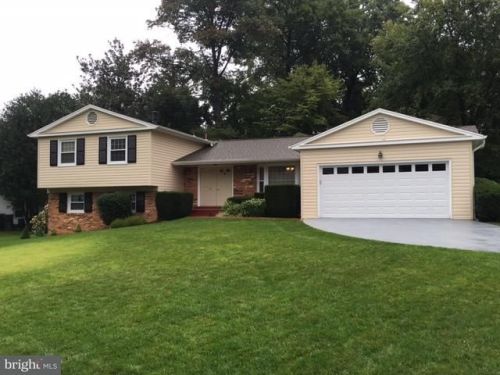 4918 Andrea Ave, Annandale, VA 22003-4102