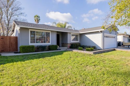 1601 Dulwich Dr, Modesto, CA 95358-1021