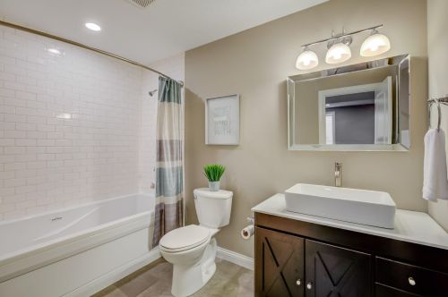 9340 Compass Pointe Rd, Saint Paul MN  55129-5513 exterior