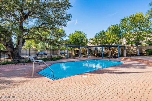 6016 Rothko Ln, Simi Valley, CA 93063-3760