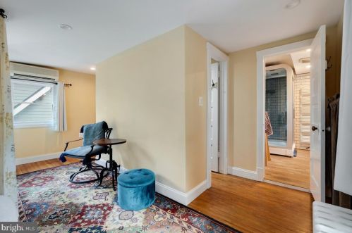 6710 Westmoreland Ave, Silver Spring MD 20912-4406 exterior