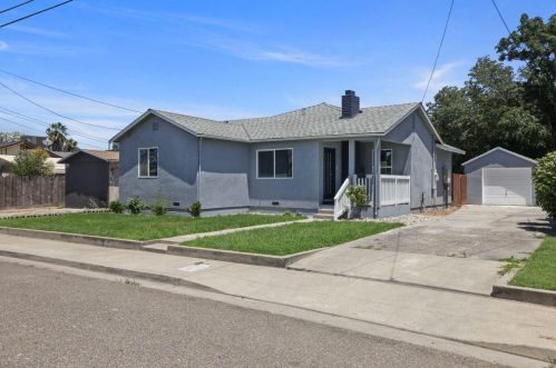 239 Bardo Ave, Valley Home, CA 95361-3701
