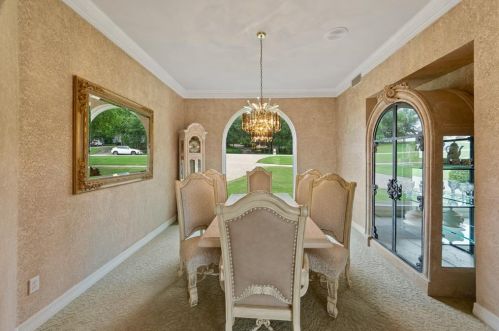 420 Rolling Oaks Rdg, Cedar Hill TX 75104-6718 exterior