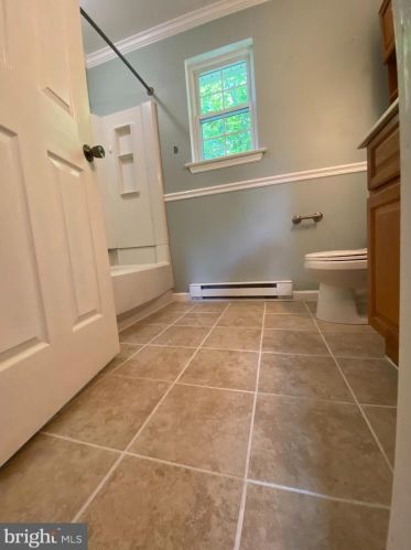 451 Coreopsis Dr, Lancaster PA  17602-1152 exterior