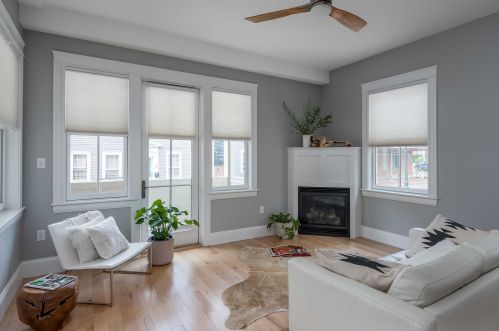 29 Chapel St, Portsmouth, NH 03801-3836