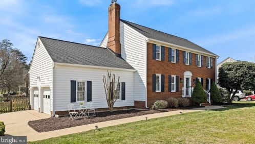 38 Woodlawn Ter, Fredericksburg, VA 22405-3357