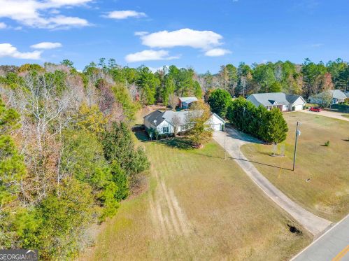 178 Lee King Rd, Forsyth, GA 31029-6204