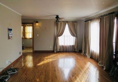 850 Greenview St, Gurnee, IL 60031-2304
