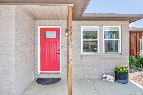 2938 Oneida St, Denver CO  80207-2913 exterior