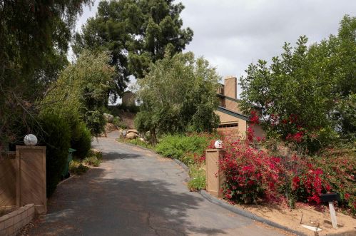 1434 Windridge Dr, El Cajon, CA 92020-7859