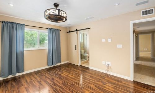 121 Barbara St, Anaheim CA  92806-3825 exterior
