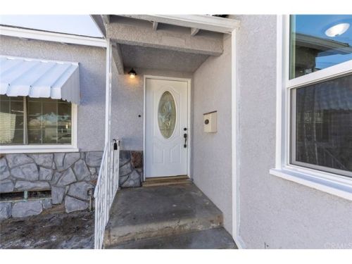 12932 Kipway Dr, Downey, CA 90242-4621