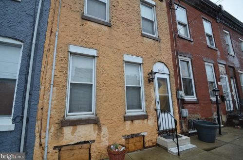 2833 Amber St, Philadelphia PA  19134-3930 exterior