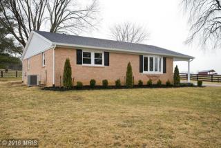 1440 Old Charles Town Rd, Mount Weather, VA 22611-1916