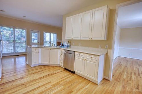 310 Halah Cir, Atlanta GA  30328-5200 exterior