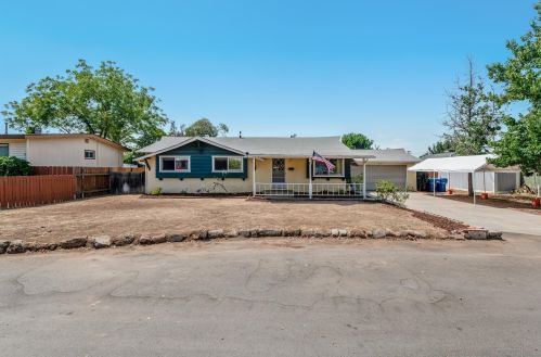 1015 Greta St, El Cajon, CA 92021-3259