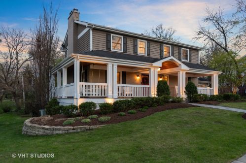 777 Wingate Rd, Glendale Heights, IL 60137-5576