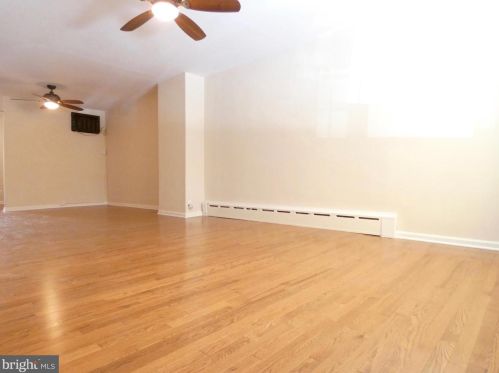 2822 16th St, Philadelphia PA  19145-4811 exterior