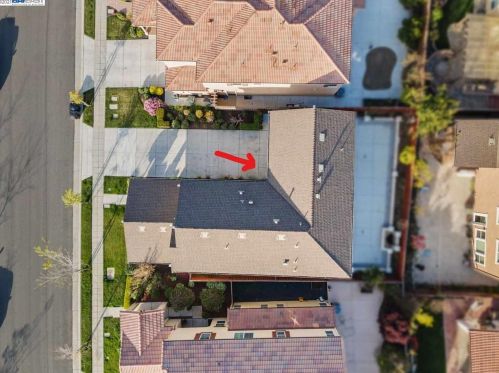766 Plumas Dr, Tracy, CA 95391-1272